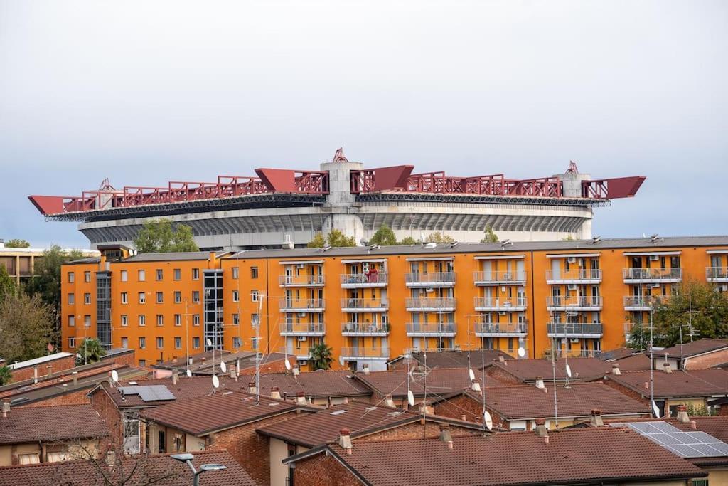 Appartamento A 500 Metri Da San Siro Milaan Buitenkant foto